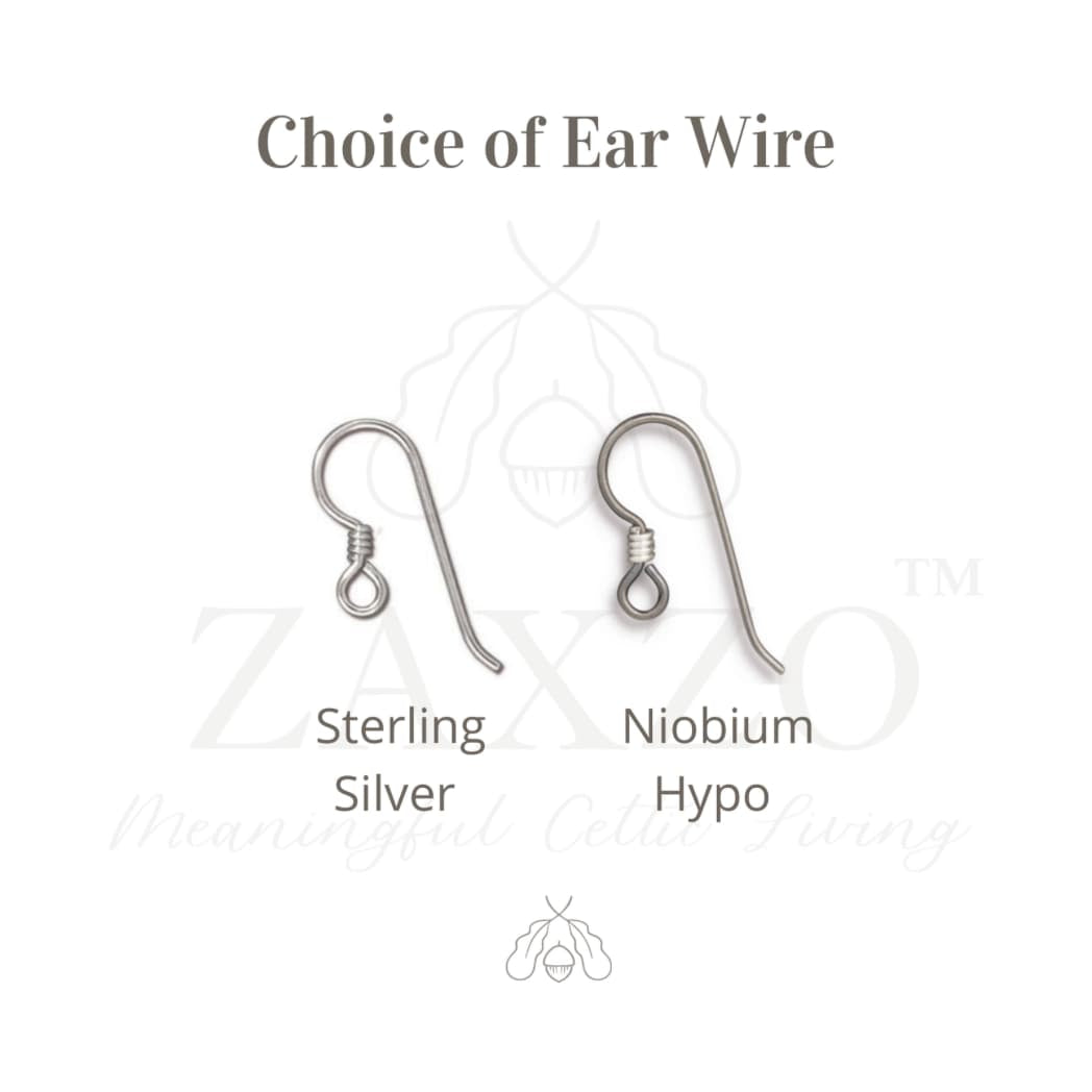 French ear wire in the choose of sterling silver or niobium (hypo).